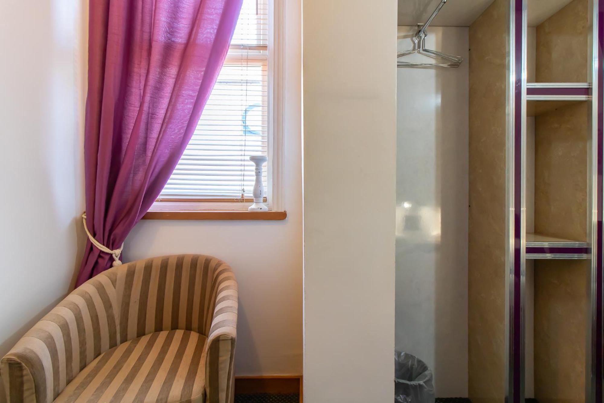 Bentleys Guest house