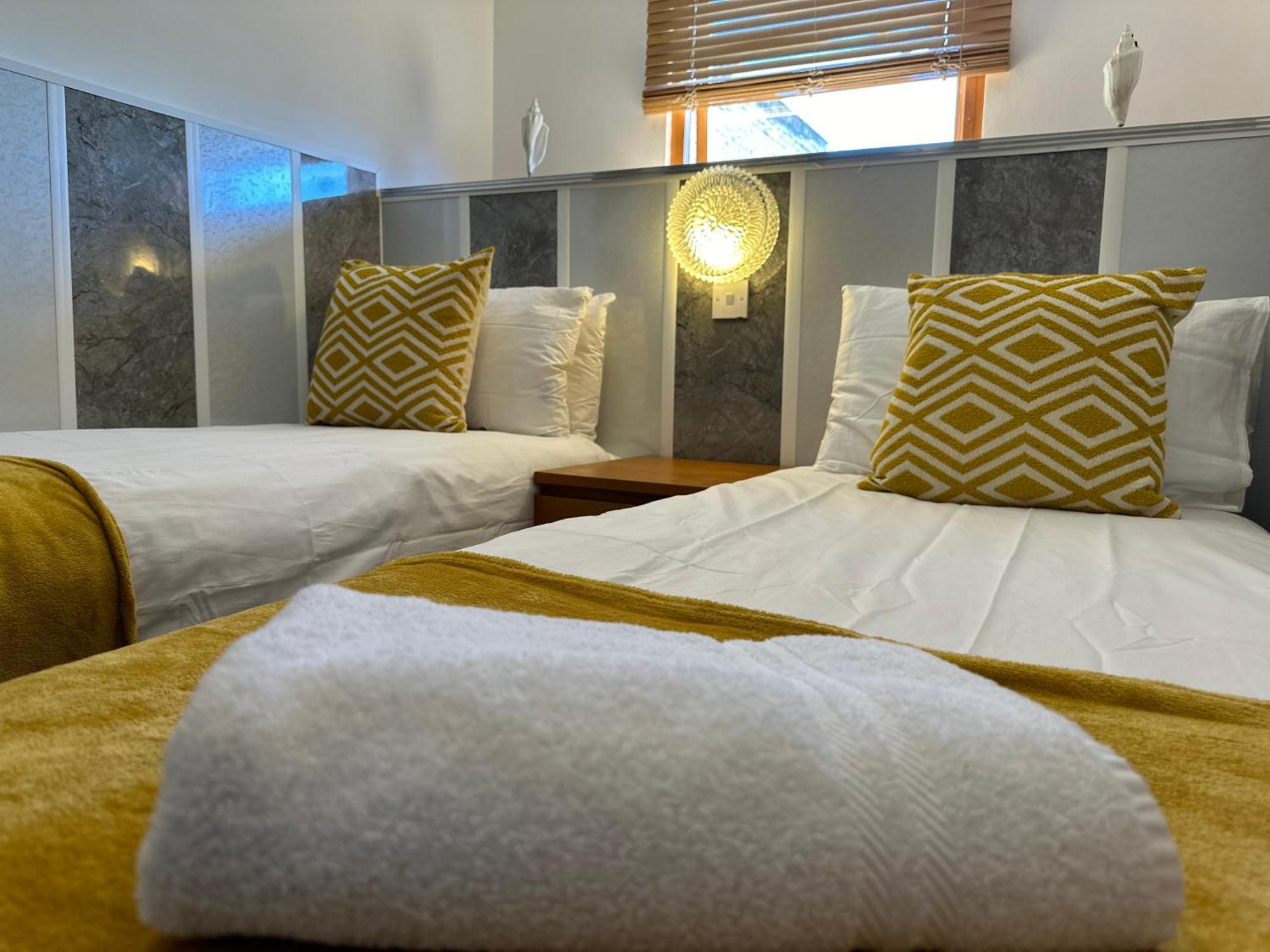Bentleys Guest house 3*