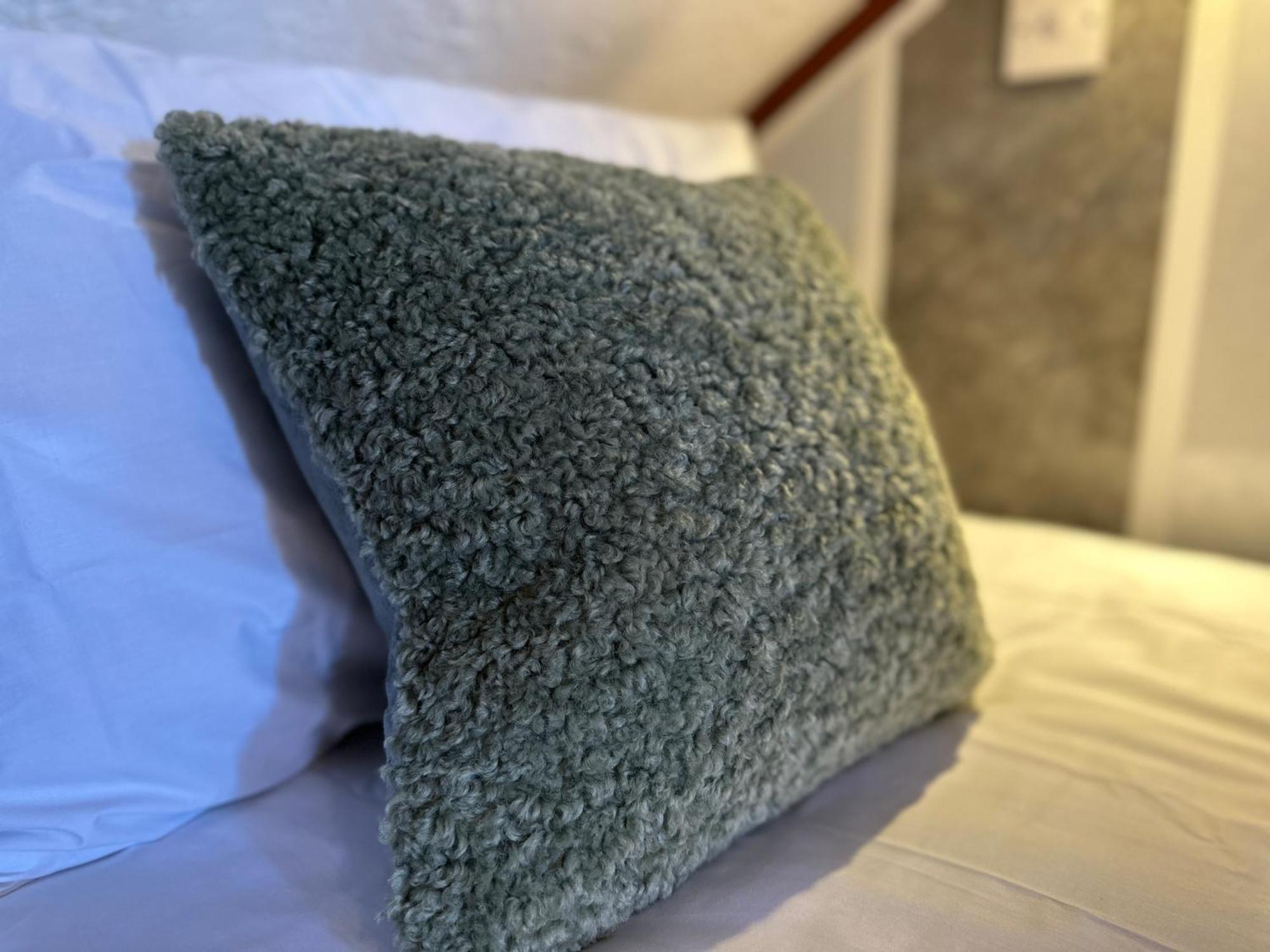 Bentleys Guest house 3*